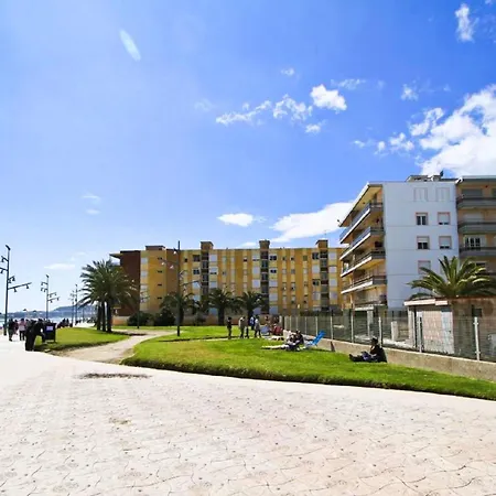 Pineda 7 Planet La Pineda