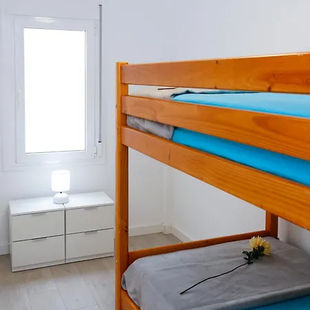 Pineda 7 Planet Apartment